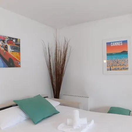 T2 Islette Du Riou M With Swimming Pool Golf View And Private Parking Διαμέρισμα *